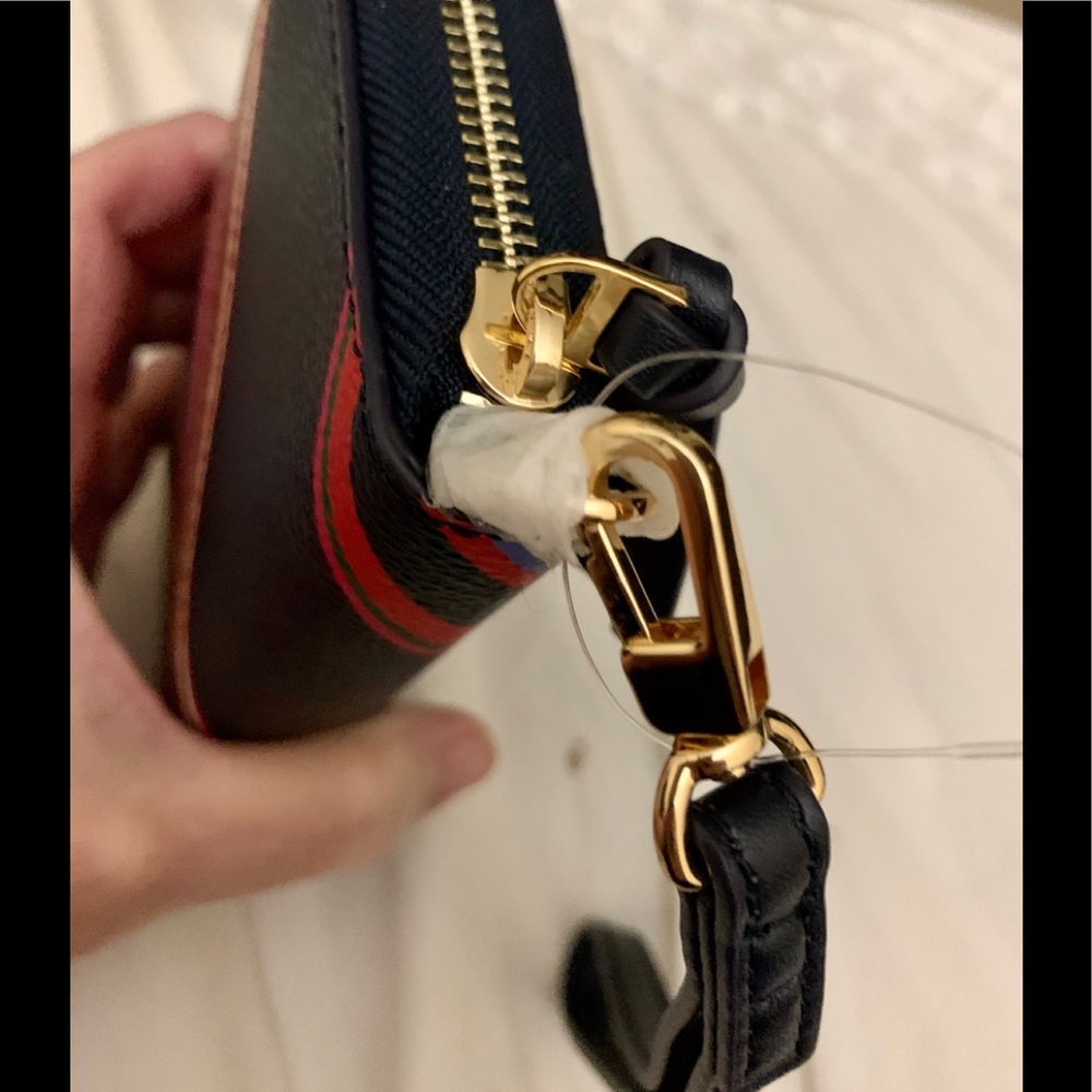 SOLD‼️SO BEAUTIFUL TO FIT YOUR SMARTPHONE WRISTLET - Picture 9 of 9